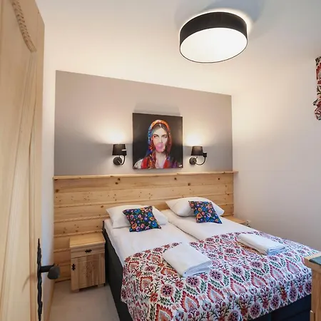 Apartment Bialy Mis Sauna & Jacuzzi Zakopane